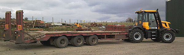 jcb low loader